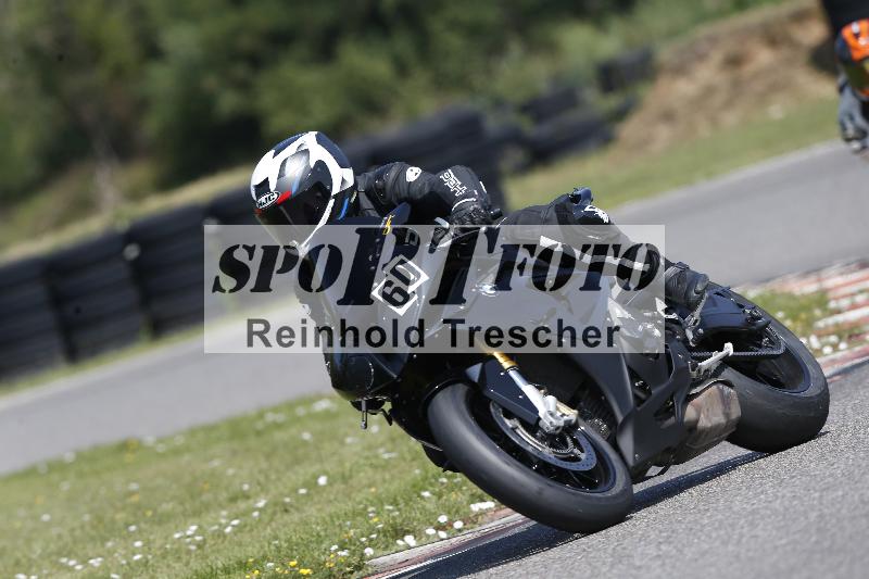/45 10.08.2025 Plüss Moto Sport ADR/Einsteiger/60